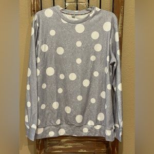 Exclusive sweatshirt with polka dots
